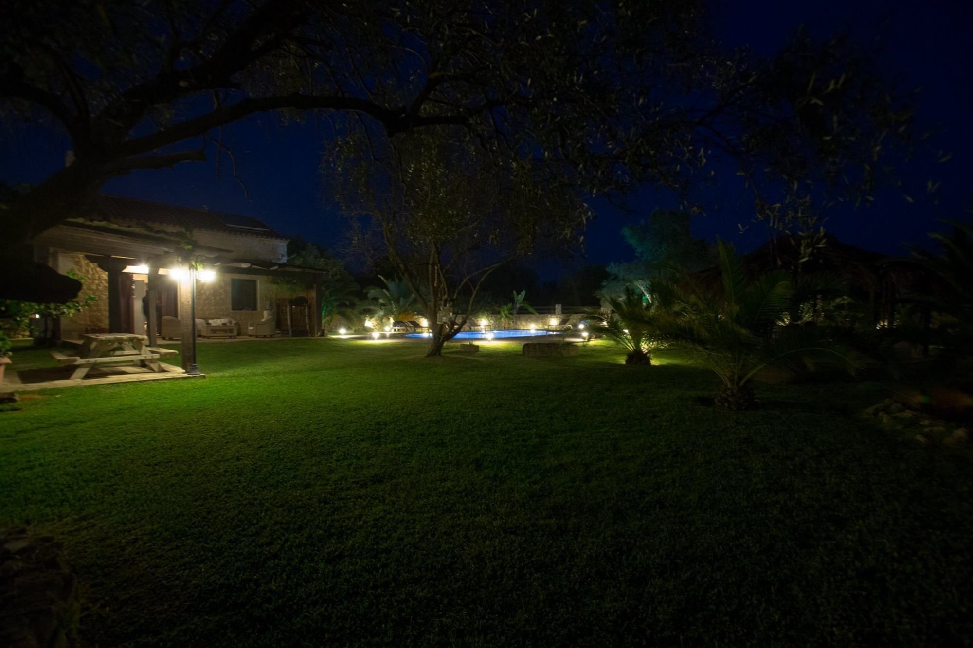 5 Stars Villas Svoronata Exterior photo