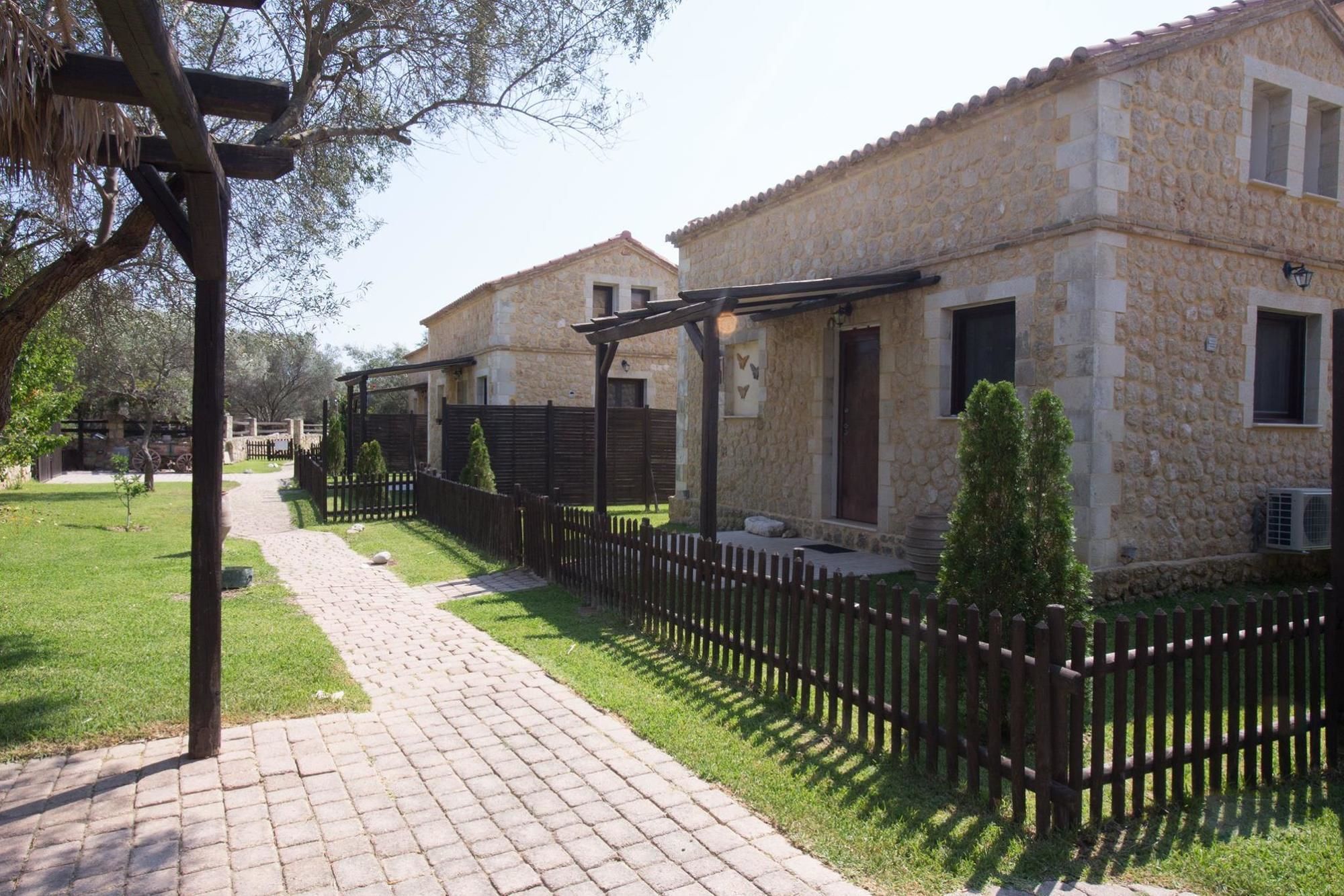 5 Stars Villas Svoronata Exterior photo